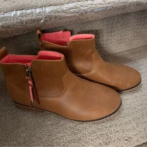 Brown Ankle Boots with Pink Lining